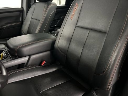 Used 2024 Nissan Titan PRO-4X w/ Pro-4x Convenience Package AWD/4WD image 20