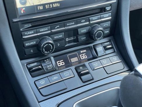Used 2015 Porsche 911 GT3 w/ Carbon Interior Package RWD image 25
