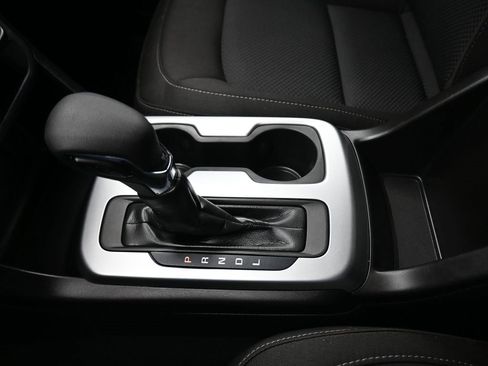 Used 2022 Chevrolet Colorado LT w/ LT Convenience Package image 19