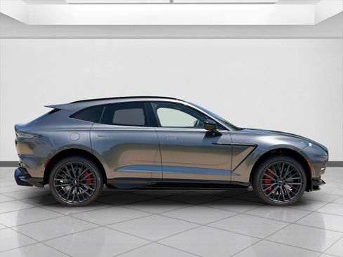 New 2026 Aston Martin DBX 707 AWD/4WD image 9