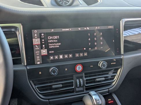 New 2026 Porsche Macan Turbo image 18