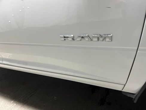 Used 2024 RAM 2500 Laramie w/ Safety Group AWD/4WD image 9