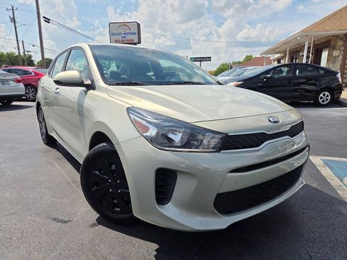Used 2018 Kia Rio S FWD image 7