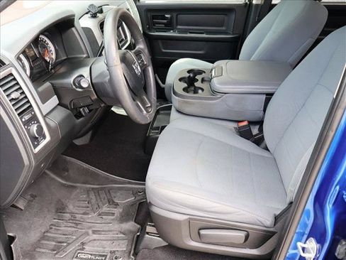 Used 2018 RAM 1500 ST w/ SXT Appearance Group AWD/4WD image 20
