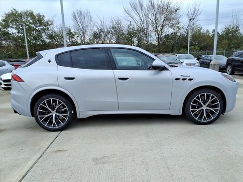 New 2026 Maserati Grecale Modena image 5