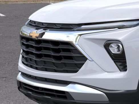 New 2026 Chevrolet TrailBlazer LT AWD/4WD image 13