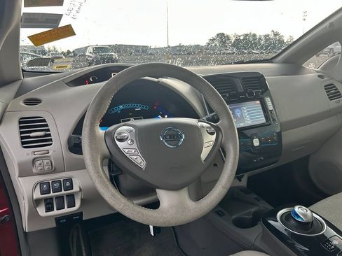 Used 2012 Nissan Leaf SL FWD image 10