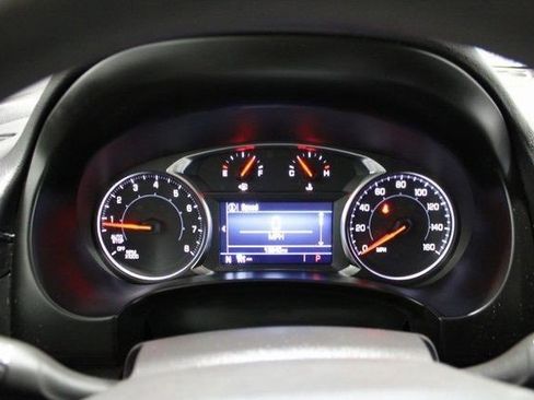 Used 2024 GMC Terrain SLE w/ Driver Convenience Package image 8