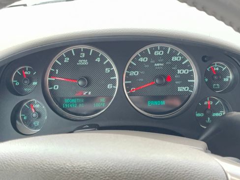 Used 2012 Chevrolet Suburban LT AWD/4WD image 23