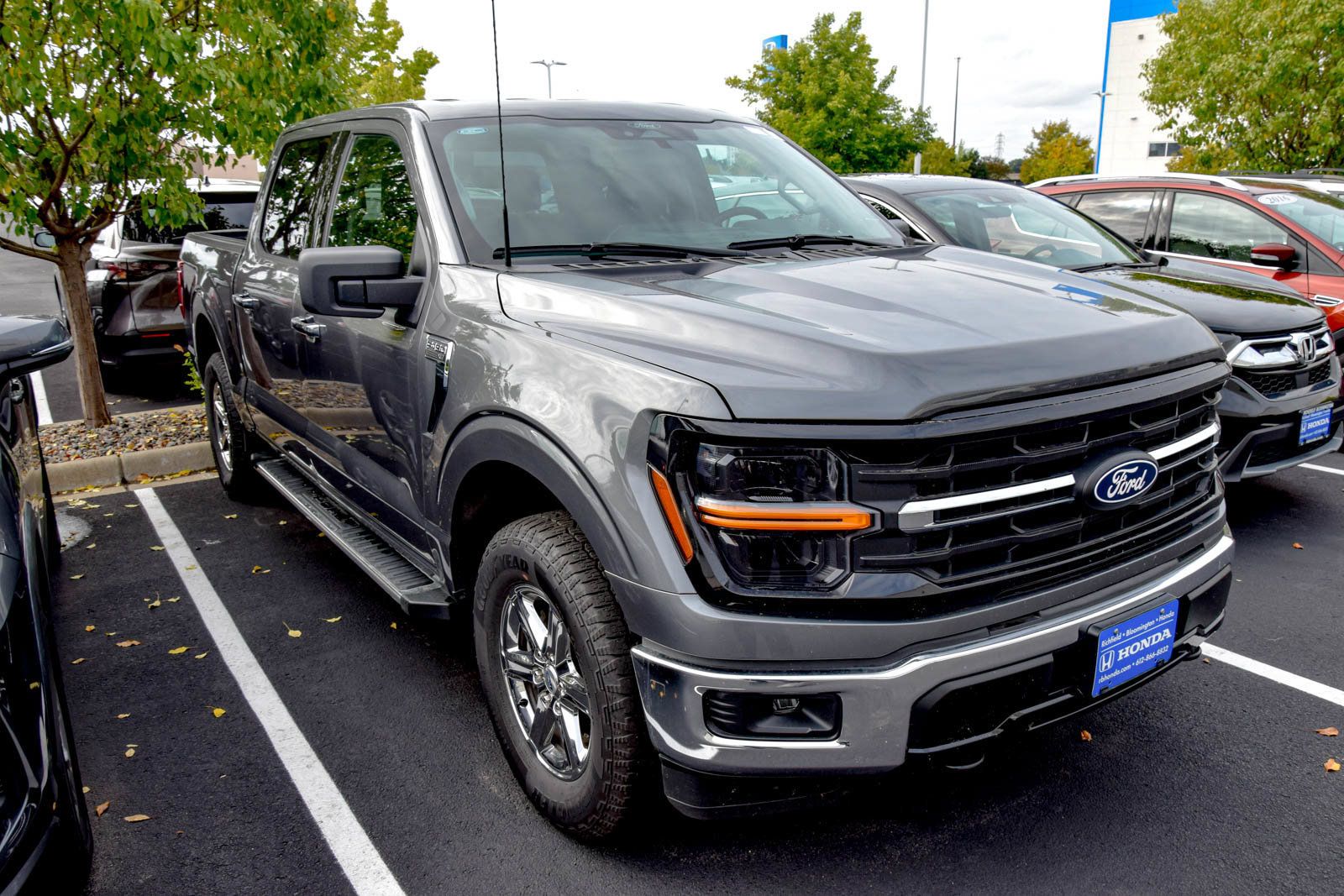 Used 2025 Ford F150 XLT w/ Equipment Group 301A Standard AWD/4WD image 3