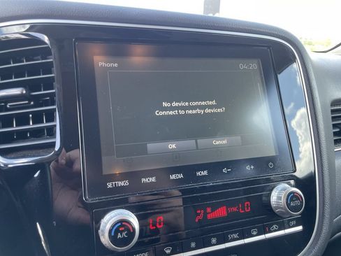 Used 2020 Mitsubishi Outlander SEL AWD/4WD image 12