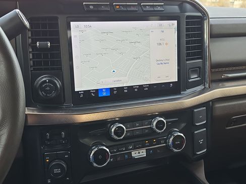 Used 2024 Ford F250 King Ranch w/ Chrome Package image 16