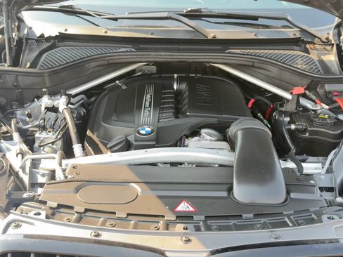 Used 2015 BMW X5 xDrive35i AWD/4WD image 10