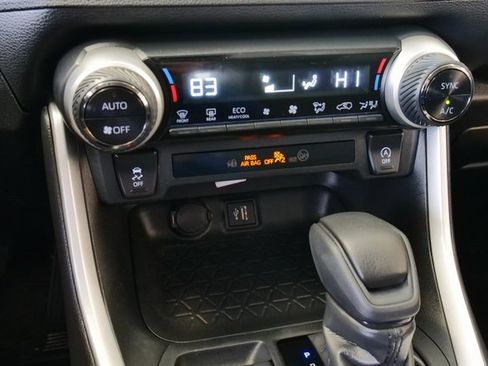 Used 2024 Toyota RAV4 XLE image 20