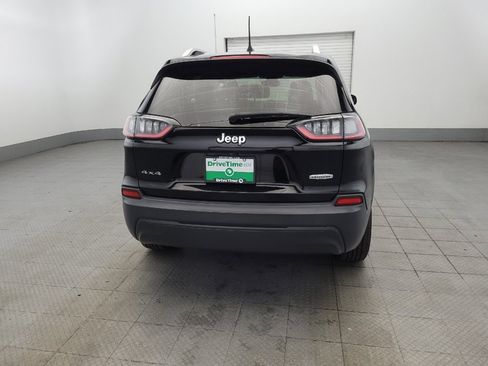 Used 2019 Jeep Cherokee Latitude Plus w/ Comfort/Convenience Group AWD/4WD image 7