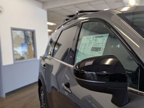 New 2026 Nissan Pathfinder Platinum image 39