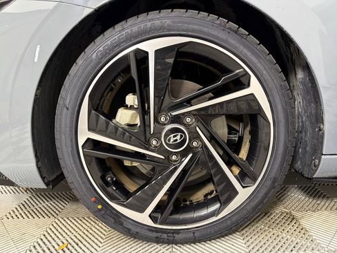 Certified 2023 Hyundai Elantra N Line image 21