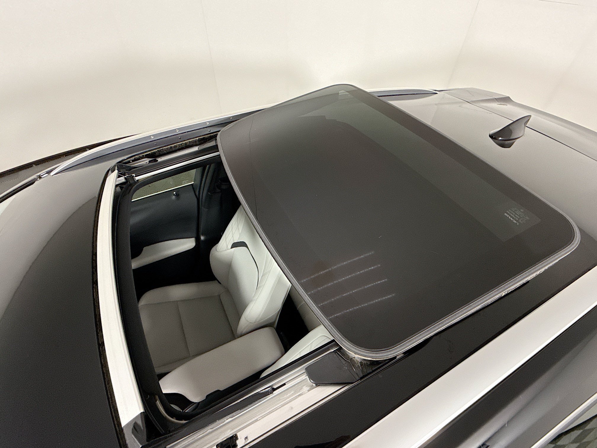 Used 2023 Lexus UX 250h AWD w/ Accessory Package (Z2) image 14