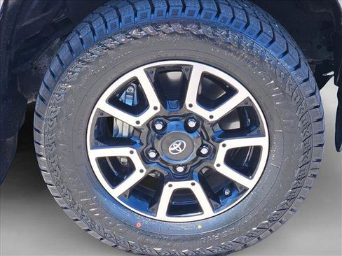 Used 2019 Toyota Tundra 1794 Edition AWD/4WD image 29