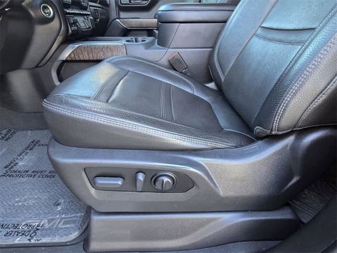 Used 2021 GMC Sierra 1500 Denali w/ Denali Premium Package image 13