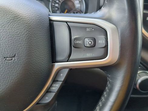 Used 2022 RAM 1500 Big Horn AWD/4WD image 17