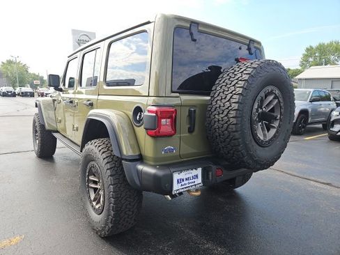 New 2025 Jeep Wrangler Unlimited Rubicon 392 image 9