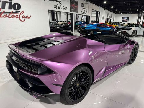 Used 2022 Lamborghini Huracan EVO image 7