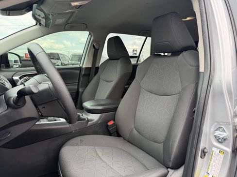 Used 2024 Toyota RAV4 XLE w/ Weather Package AWD/4WD image 10
