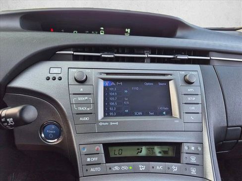 Used 2014 Toyota Prius Three FWD image 14
