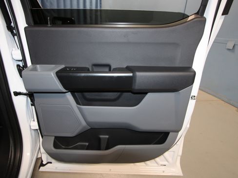 New 2025 Ford F150 XL w/ Equipment Group 103A High image 22