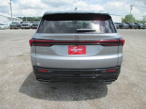 New 2025 Buick Enclave Sport Touring w/ Power Package image 6