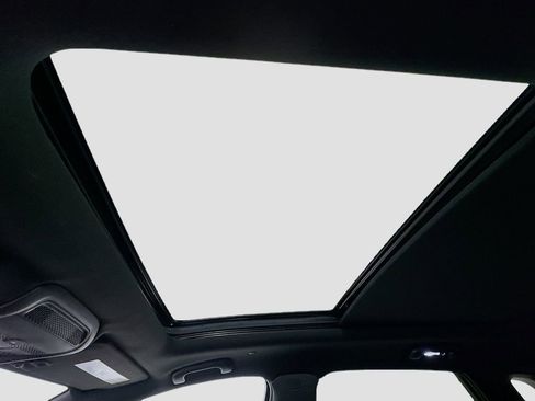 Used 2022 Cadillac XT5 Premium Luxury image 10