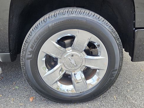 Used 2015 Chevrolet Silverado 1500 LT w/ Custom Sport Edition image 33