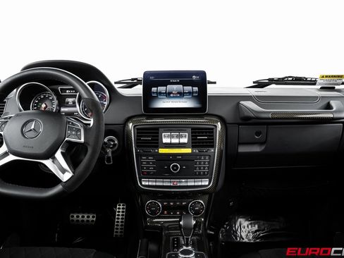 Used 2018 Mercedes-Benz G 550 Squared image 25