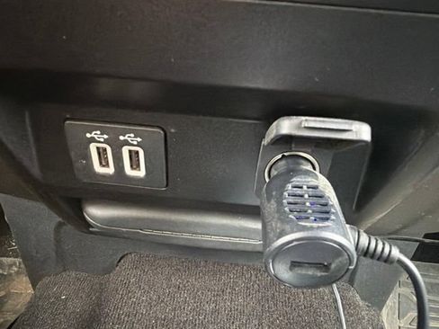 Used 2019 Ford F150 XLT w/ Equipment Group 302A Luxury AWD/4WD image 44