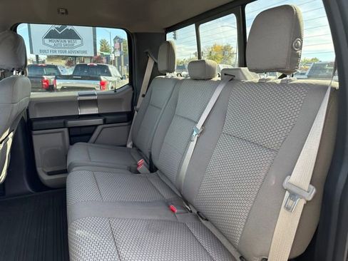 Used 2016 Ford F150 XLT w/ Equipment Group 302A Luxury image 21