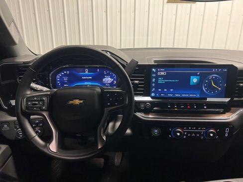Certified 2024 Chevrolet Silverado 1500 LT AWD/4WD image 13