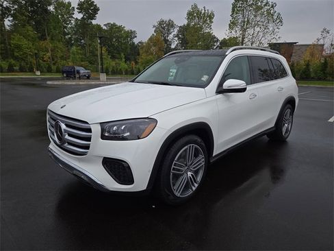 New 2026 Mercedes-Benz GLS 450 4MATIC image 7