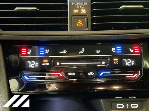 Used 2026 Volkswagen Jetta GLI Autobahn FWD image 17