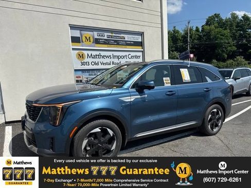 Certified 2025 Kia Sorento SX Prestige AWD/4WD image 1