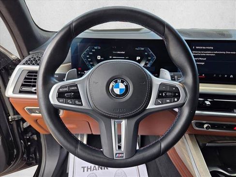 Used 2024 BMW X7 M60i AWD/4WD image 14