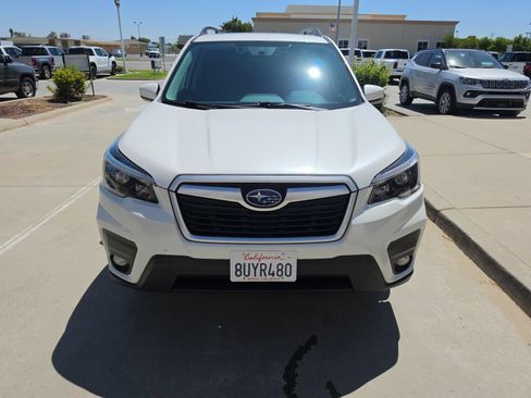 Used 2021 Subaru Forester Premium w/ Popular Package #1 AWD/4WD image 2