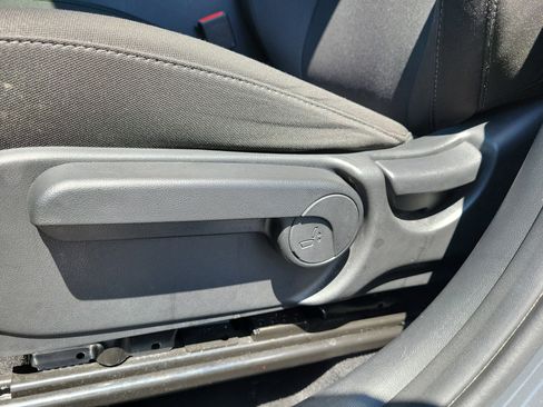 Used 2024 Hyundai Kona SE FWD image 15