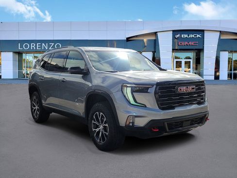 Used 2024 GMC Acadia AT4 w/ Luxury Package image 3