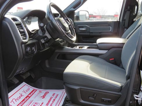 Used 2022 RAM 3500 Big Horn w/ Level A Equipment Group image 16