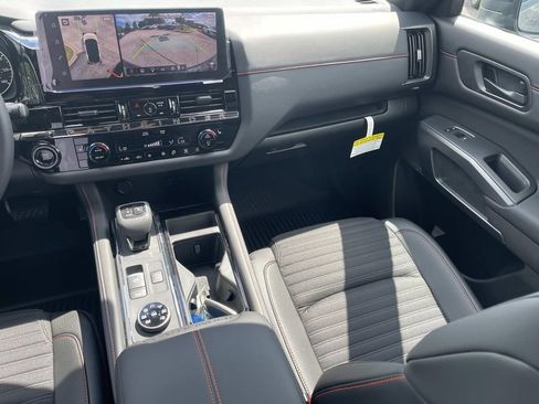 New 2026 Nissan Pathfinder Rock Creek AWD/4WD image 15