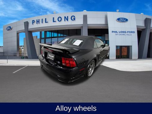 Used 2004 Ford Mustang GT RWD image 5