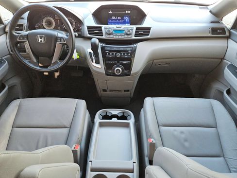 Used 2013 Honda Odyssey EX-L image 16