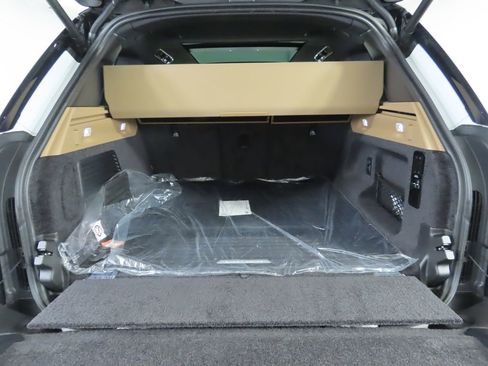 New 2025 Land Rover Range Rover Autobiography image 29