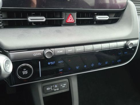 New 2025 Hyundai Ioniq 5 SEL image 22